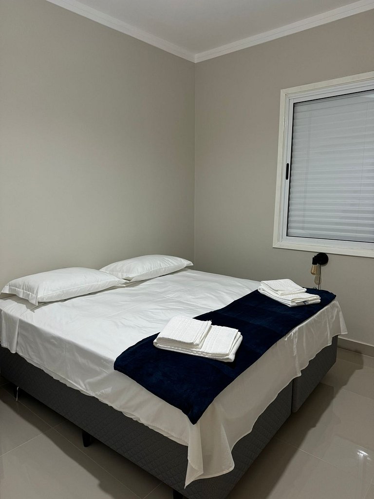 Apto Reformado 2 Quartos no Centro de Franca