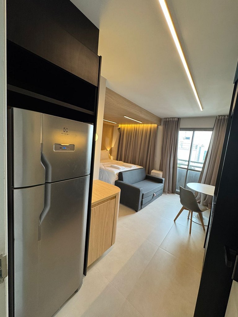 Studio moderno em Pinheiros, próximo a Faria Lima