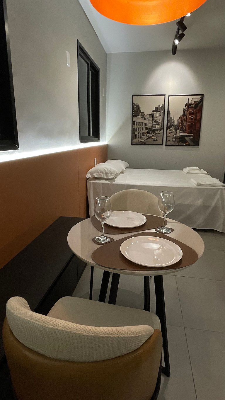 Studio completo com piscina em São Carlos