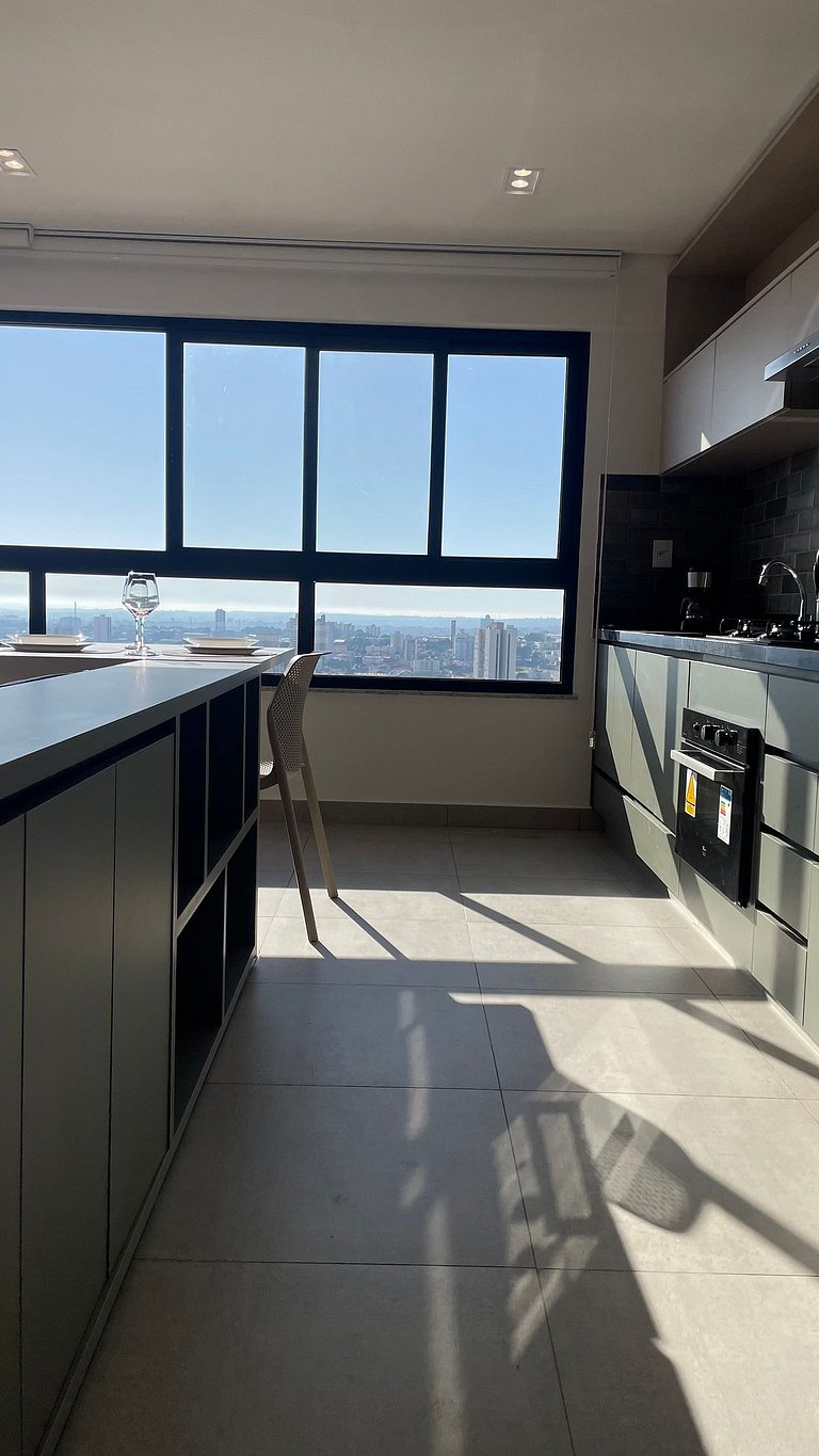 Apartamento Amplo com Vista Incrível em Bauru