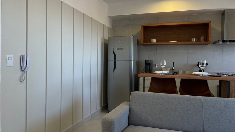 Apto com sacada gourmet e piscina – perto do centro de Bauru