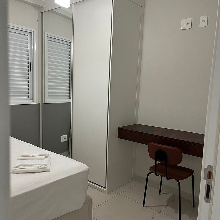 Apto com sacada gourmet e lazer completo em Bauru
