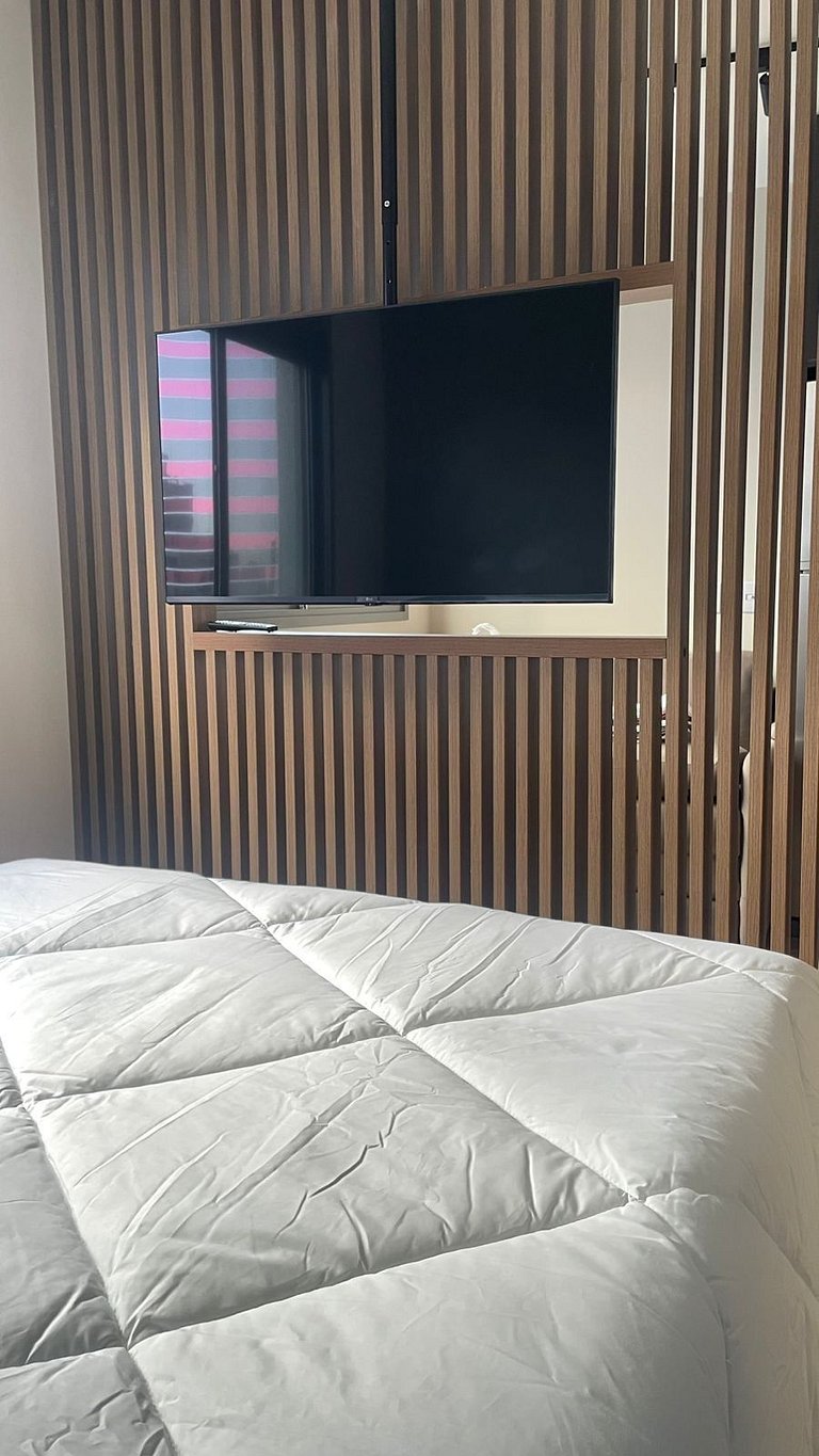 Studio com vista incrível – Pinheiros / Faria Lima