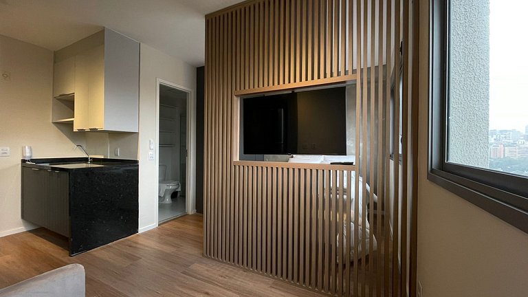 Studio com vista incrível – Pinheiros / Faria Lima