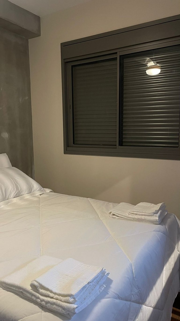 Studio com vista incrível – Pinheiros / Faria Lima