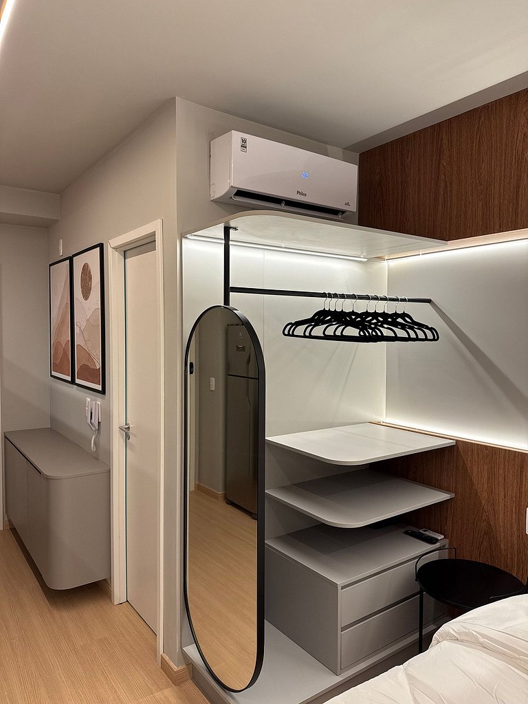 Studio incrível perto do metrô Faria Lima em Pinheiros