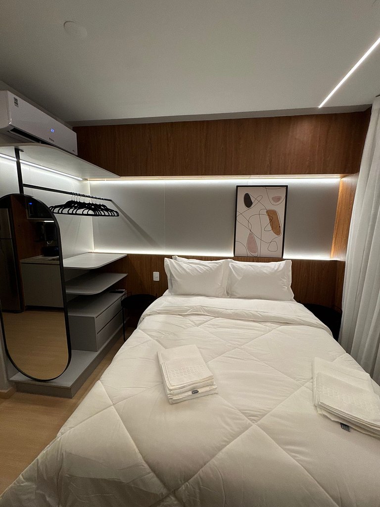 Studio incrível perto do metrô Faria Lima em Pinheiros