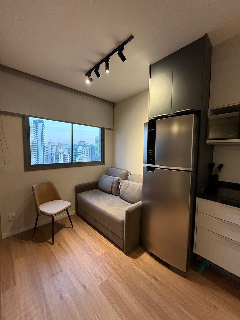 Studio com Vista e Piscina perto da Faria Lima