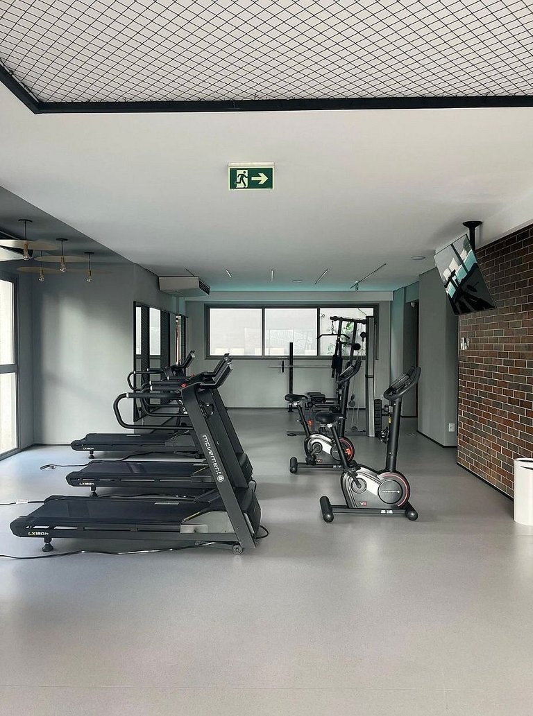 Studio com Vista e Piscina perto da Faria Lima