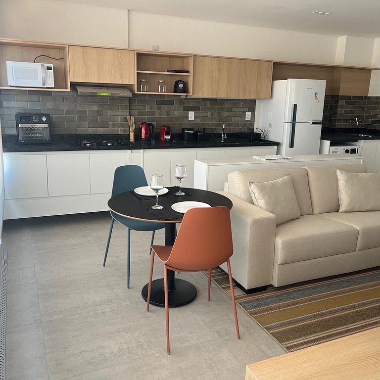 Apartamento amplo com vista panorâmica nos Altos da Cidade e