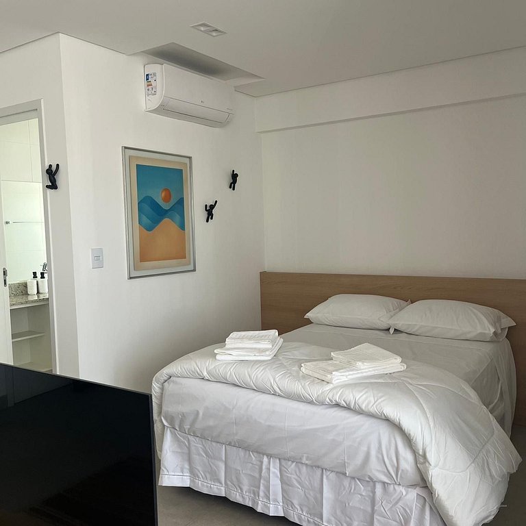 Apartamento amplo com vista panorâmica nos Altos da Cidade e