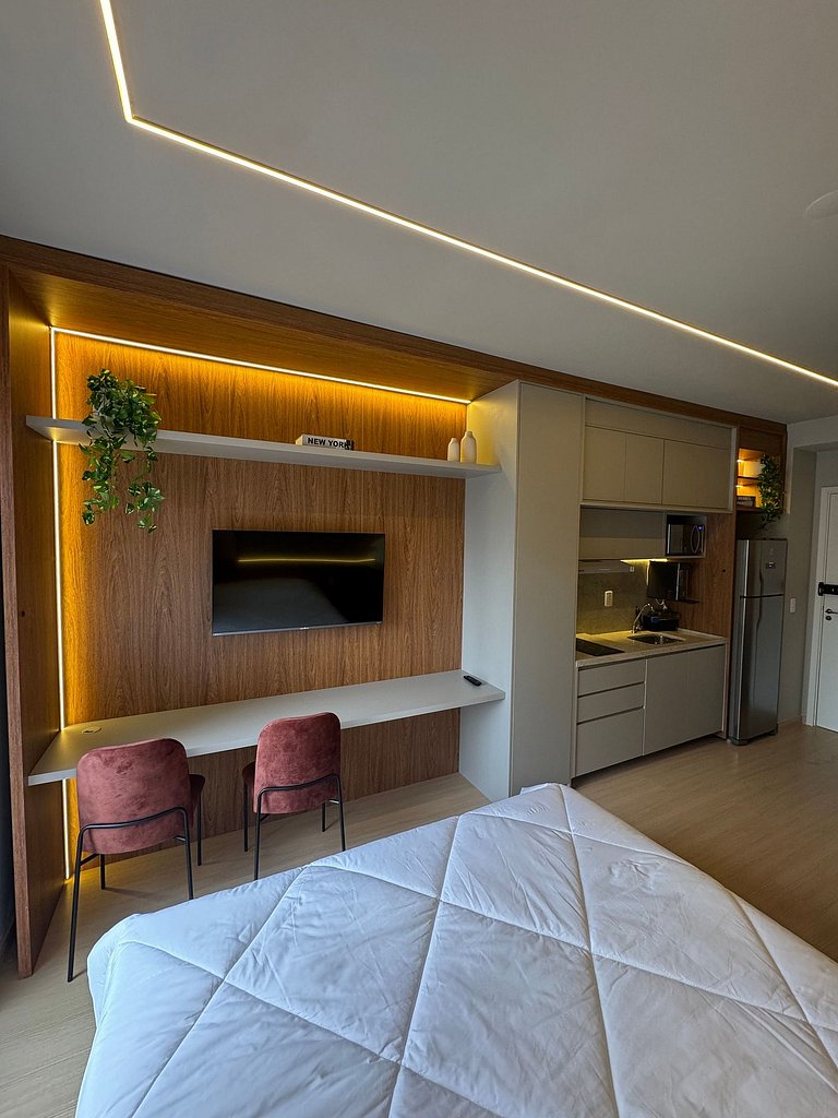 Studio incrível perto do metrô Faria Lima em Pinheiros