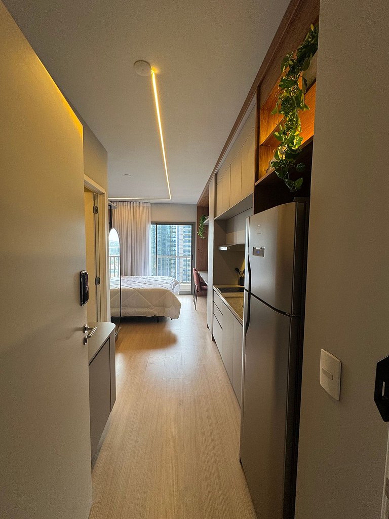 Studio incrível perto do metrô Faria Lima em Pinheiros