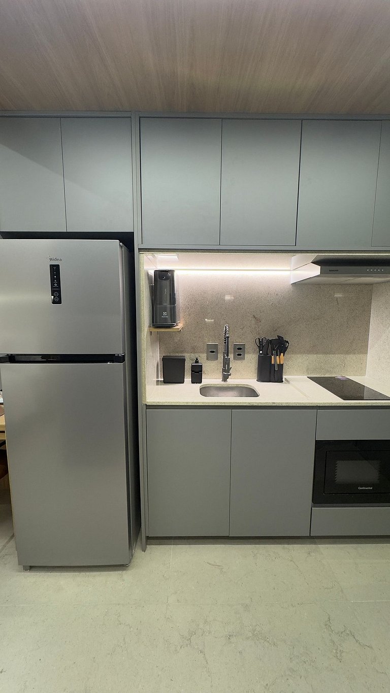 Studio exclusivo com design moderno – Faria Lima