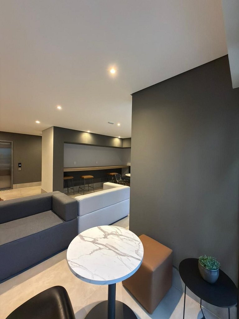 Studio com academia no Brooklin