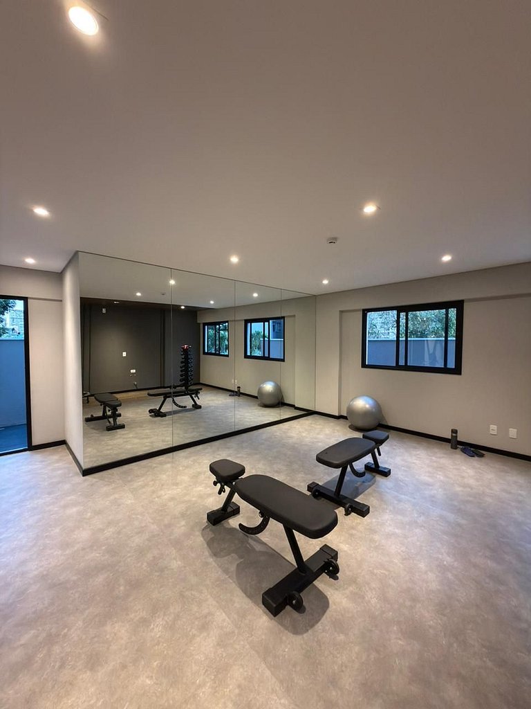 Studio com academia no Brooklin