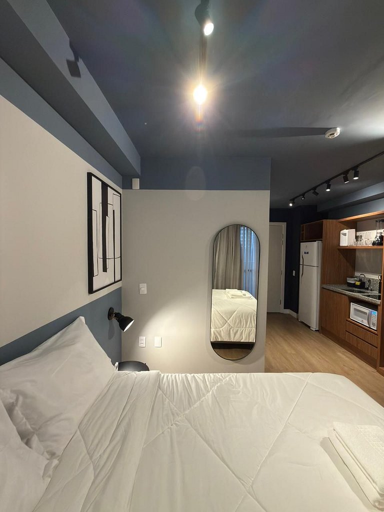 Studio com academia no Brooklin