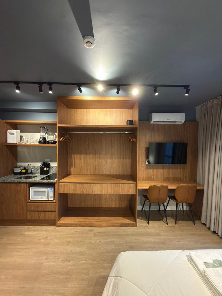 Studio com academia no Brooklin