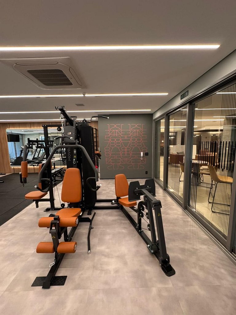 Studio terreo com varanda no Campo Belo