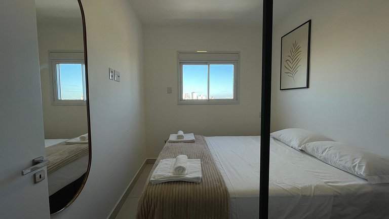 Apto com sacada gourmet e piscina – perto do centro de Bauru