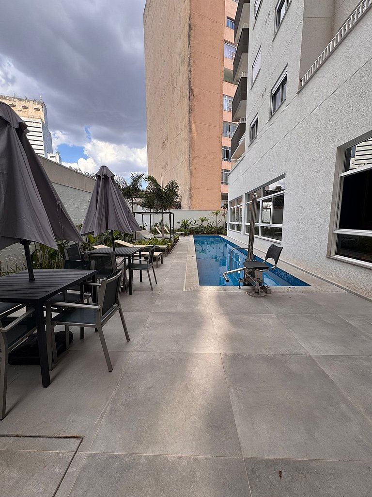 Apartamento moderno no centro com lazer completo