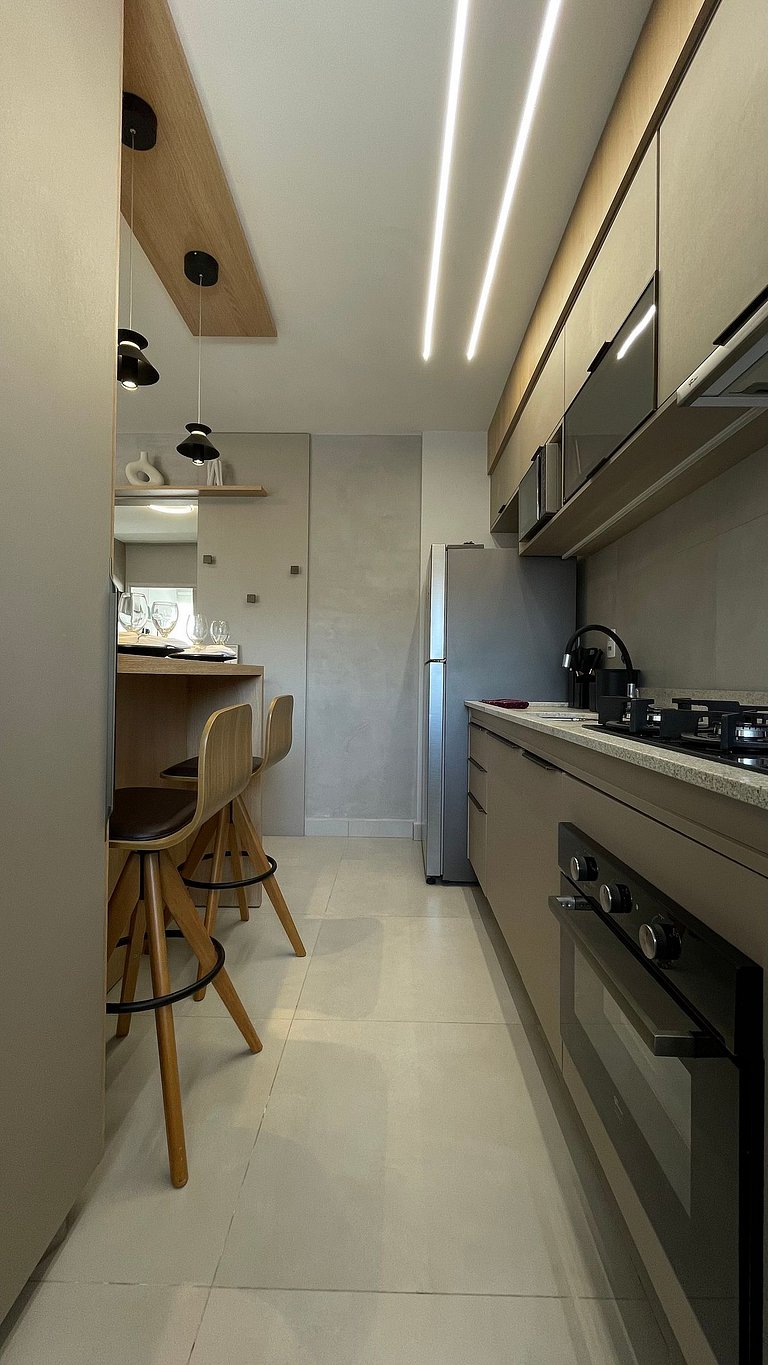 Apartamento com churrasqueira e piscina em Bauru