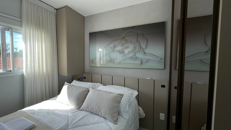 Apartamento com churrasqueira e piscina em Bauru