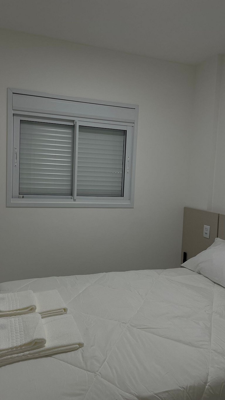 Apartamento completo com piscina em Bauru