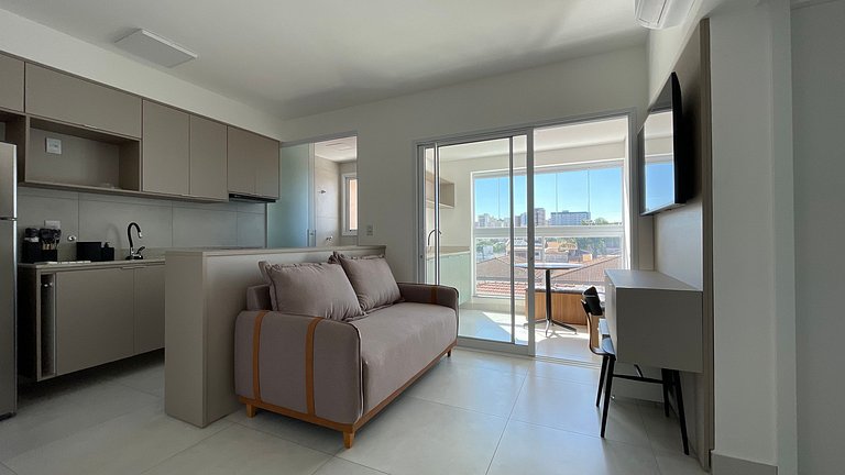 Apartamento completo com piscina em Bauru