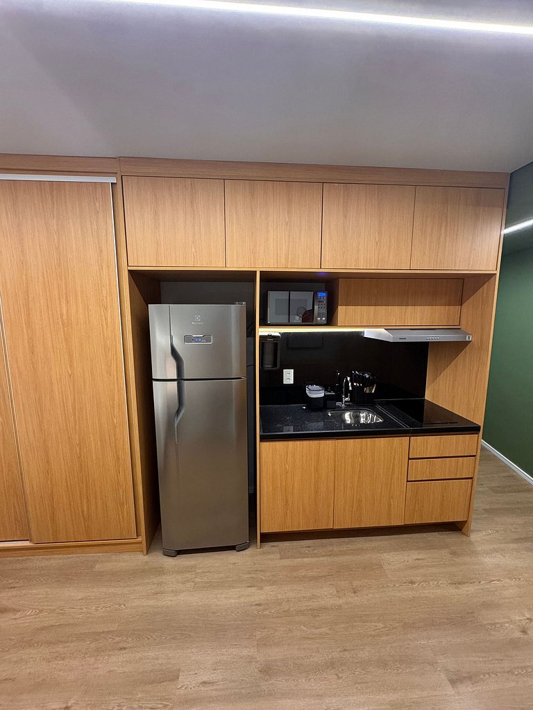 Modern Studio with Gym in Vila Mariana