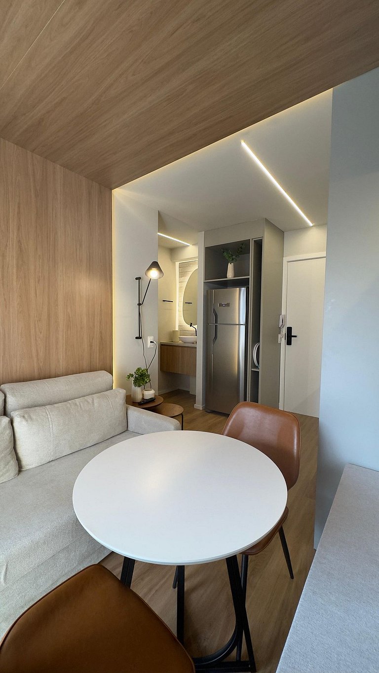 Apartamento moderno no centro.