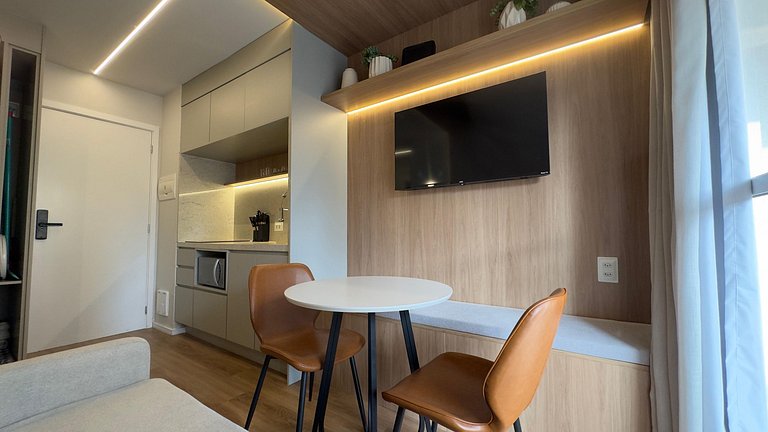 Apartamento moderno no centro.