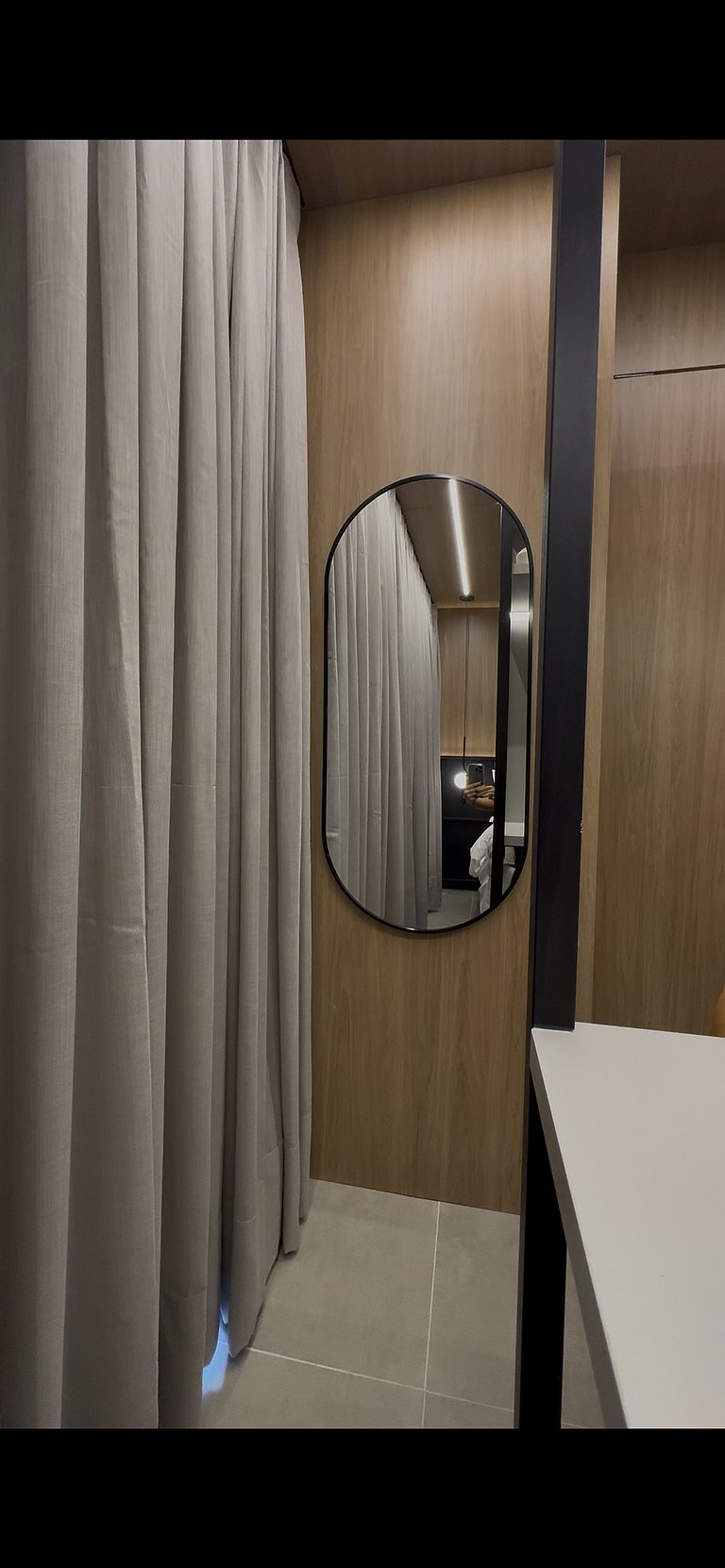 Studio moderno em frente ao metrô Vila Madalena