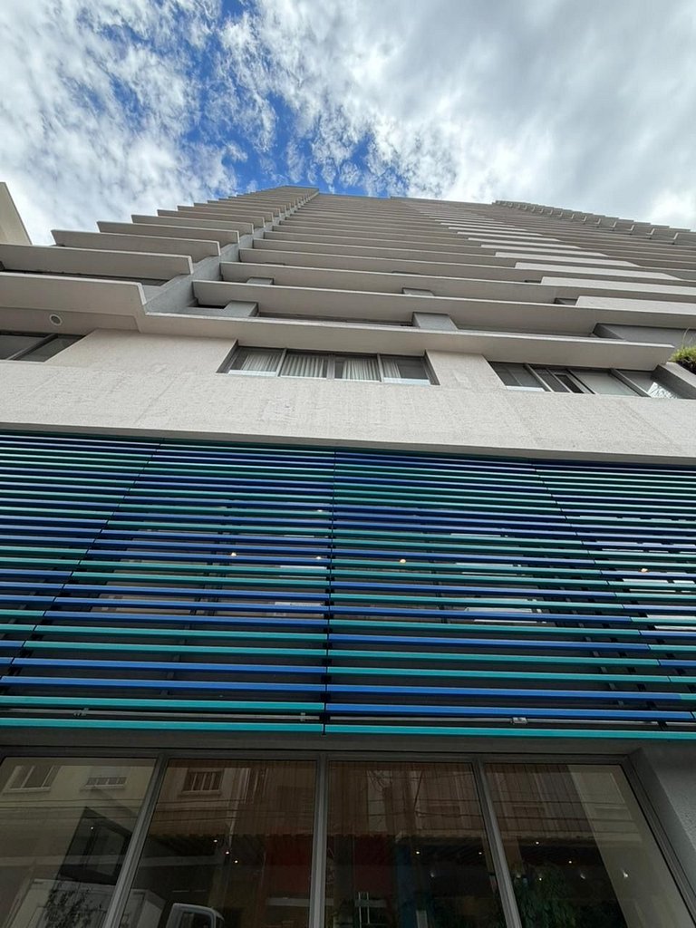 Studio completo no Paraiso perto da Paulista