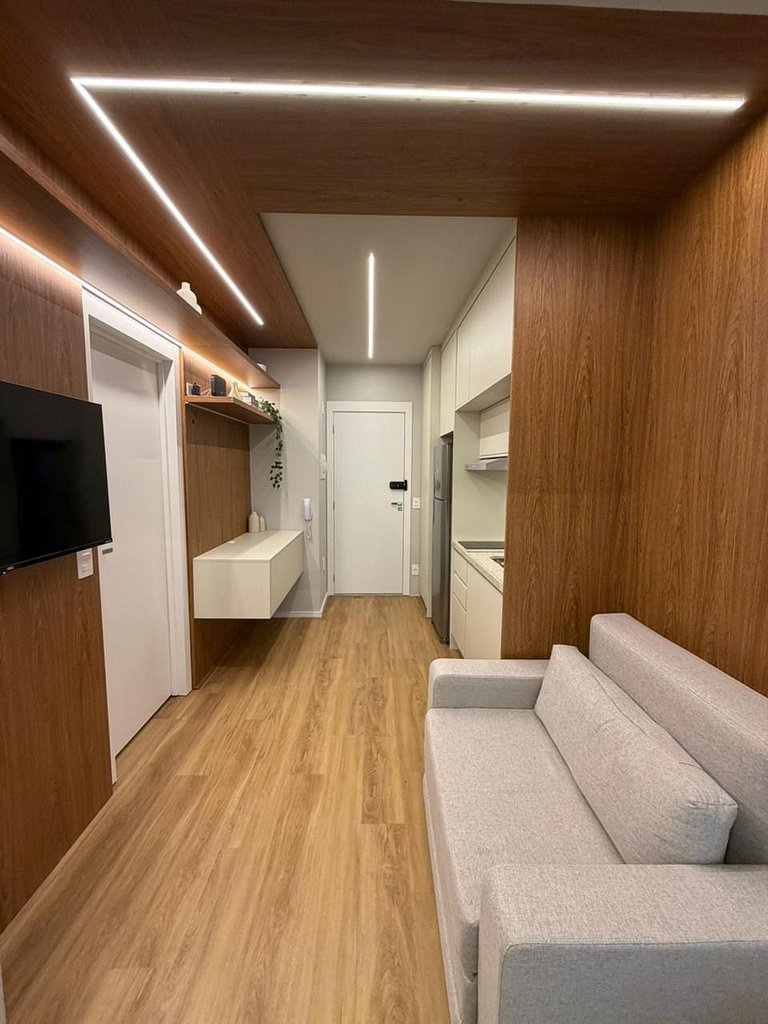 Studio no Paraíso com Sacada e Vista da Cidade