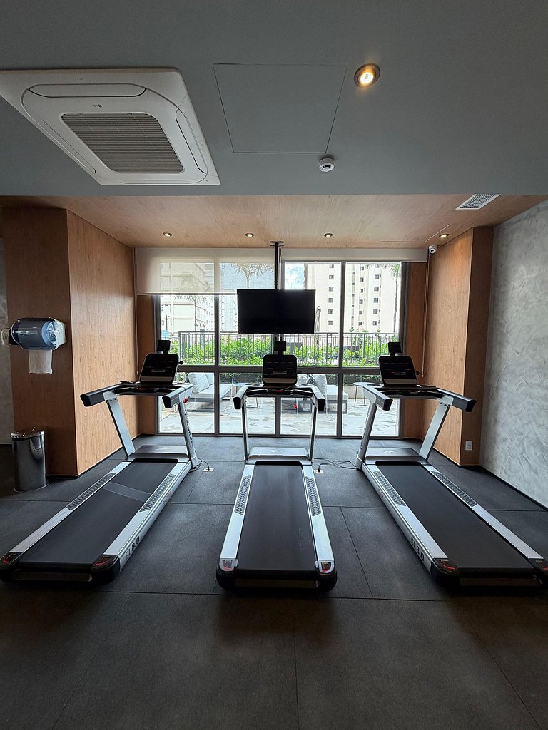 Studio completo no Paraiso perto da Paulista