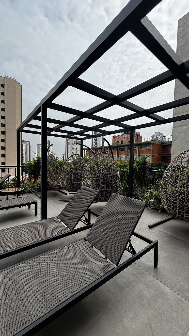 Paraiso Studio with Balcony and City View