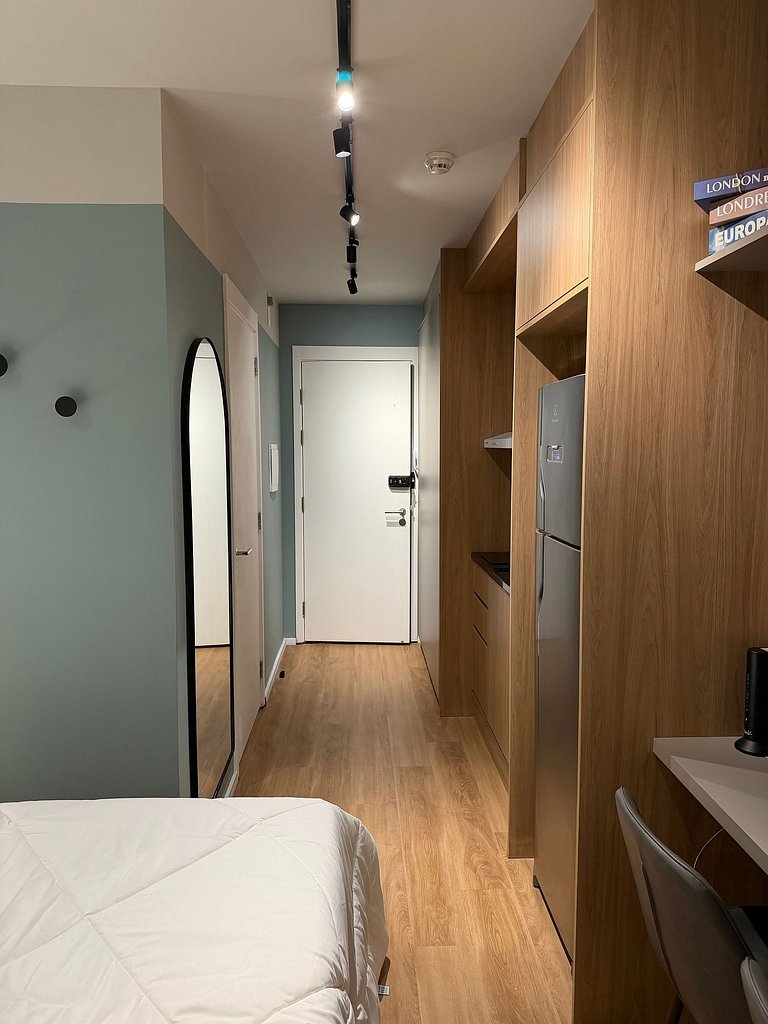 Studio Completo com Piscina perto de Congonhas