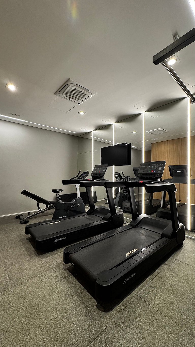 Conforto em Perdizes com piscina e academia