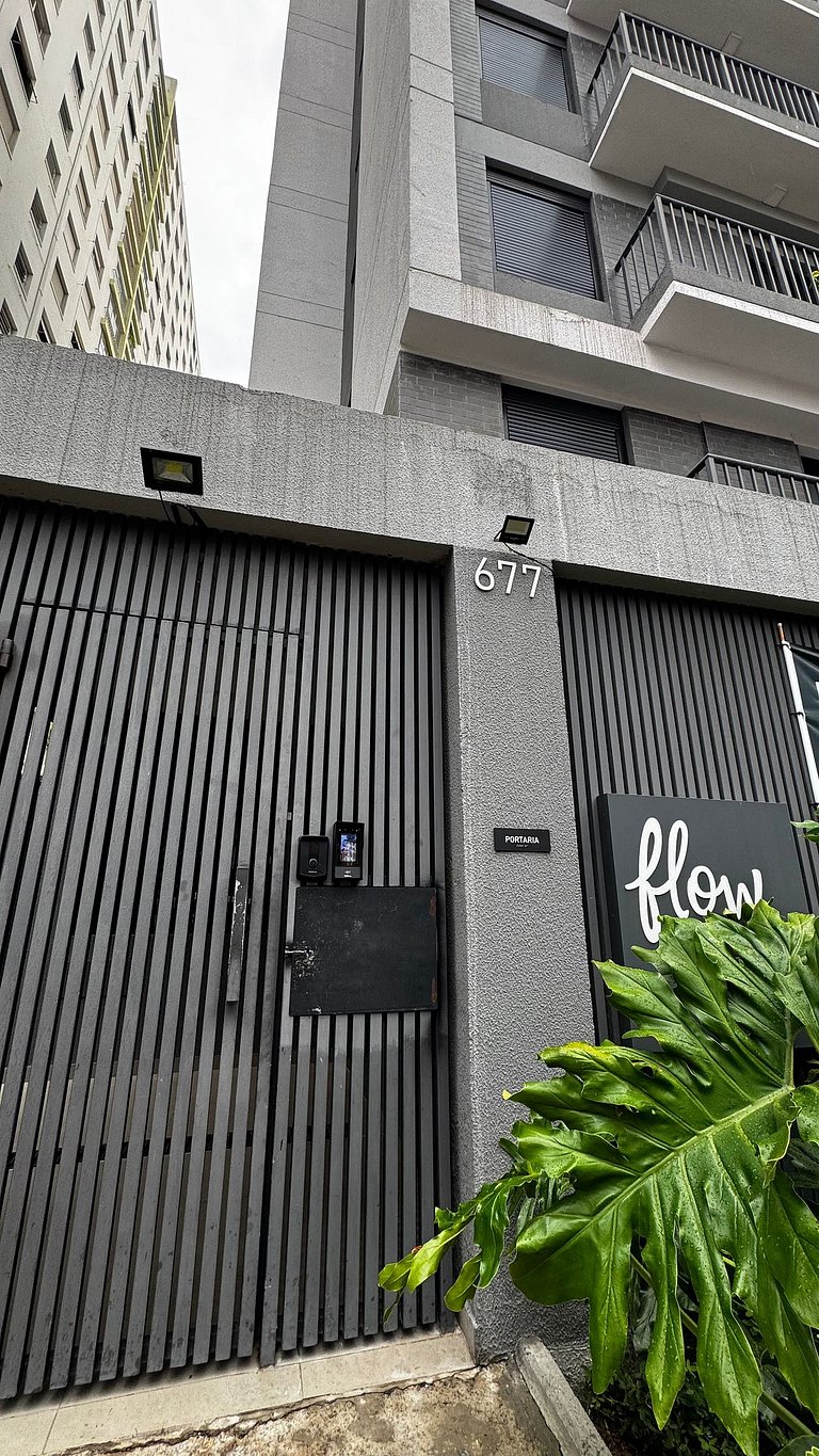 Conforto em Perdizes com piscina e academia