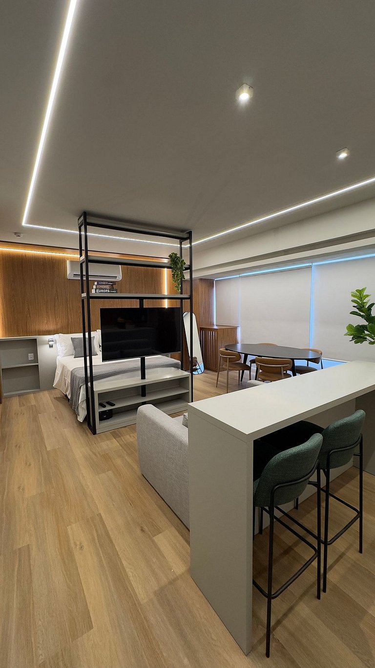 Studio completo no Paraiso prox. Av Paulista