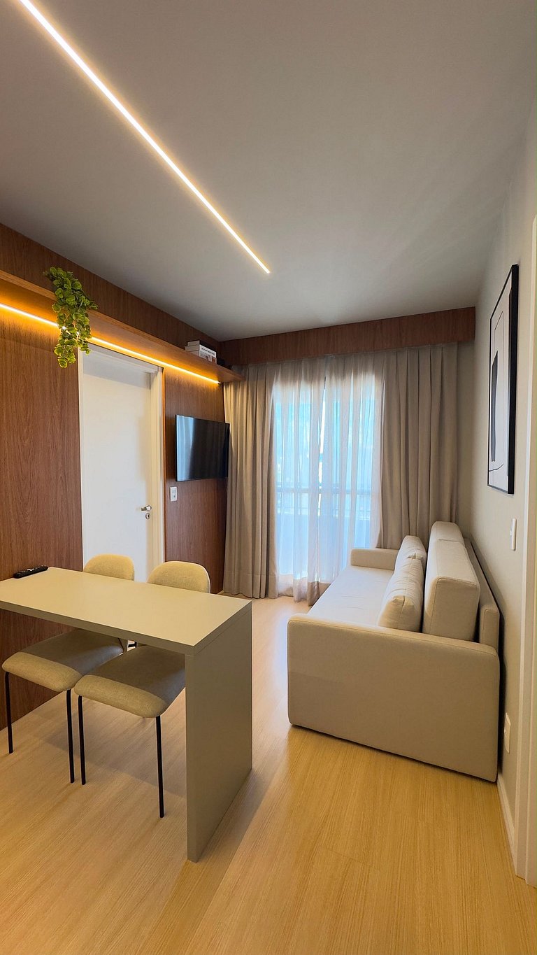 Apto 2 Quartos Completo | Vila Nova Conceição